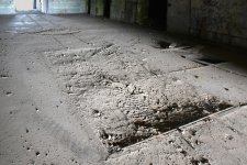 Grube und Drehkreuz.jpg